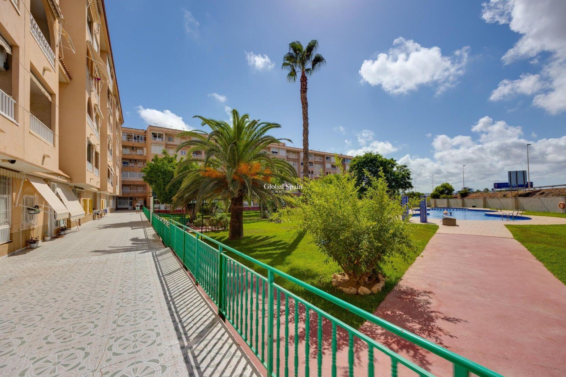 Wederverkoop - PENTHOUSE -
TORREVIEJA - Center
