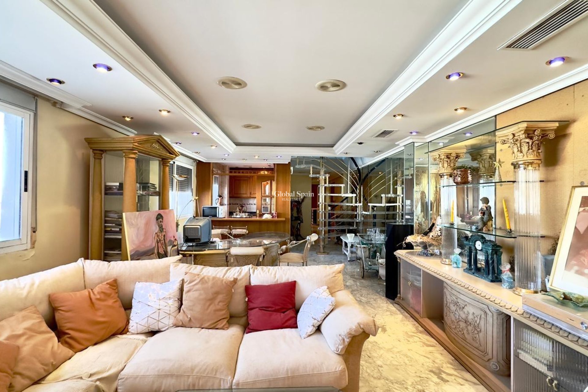 Wederverkoop - PENTHOUSE -
TORREVIEJA - Center
