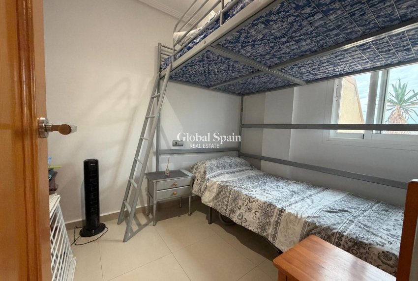 Wederverkoop - PENTHOUSE -
TORREVIEJA - Center