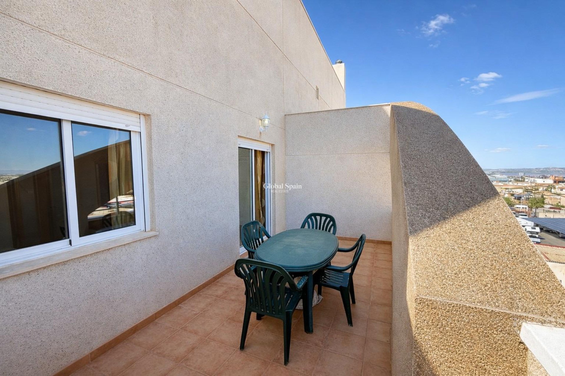 Wederverkoop - PENTHOUSE -
TORREVIEJA - Centro