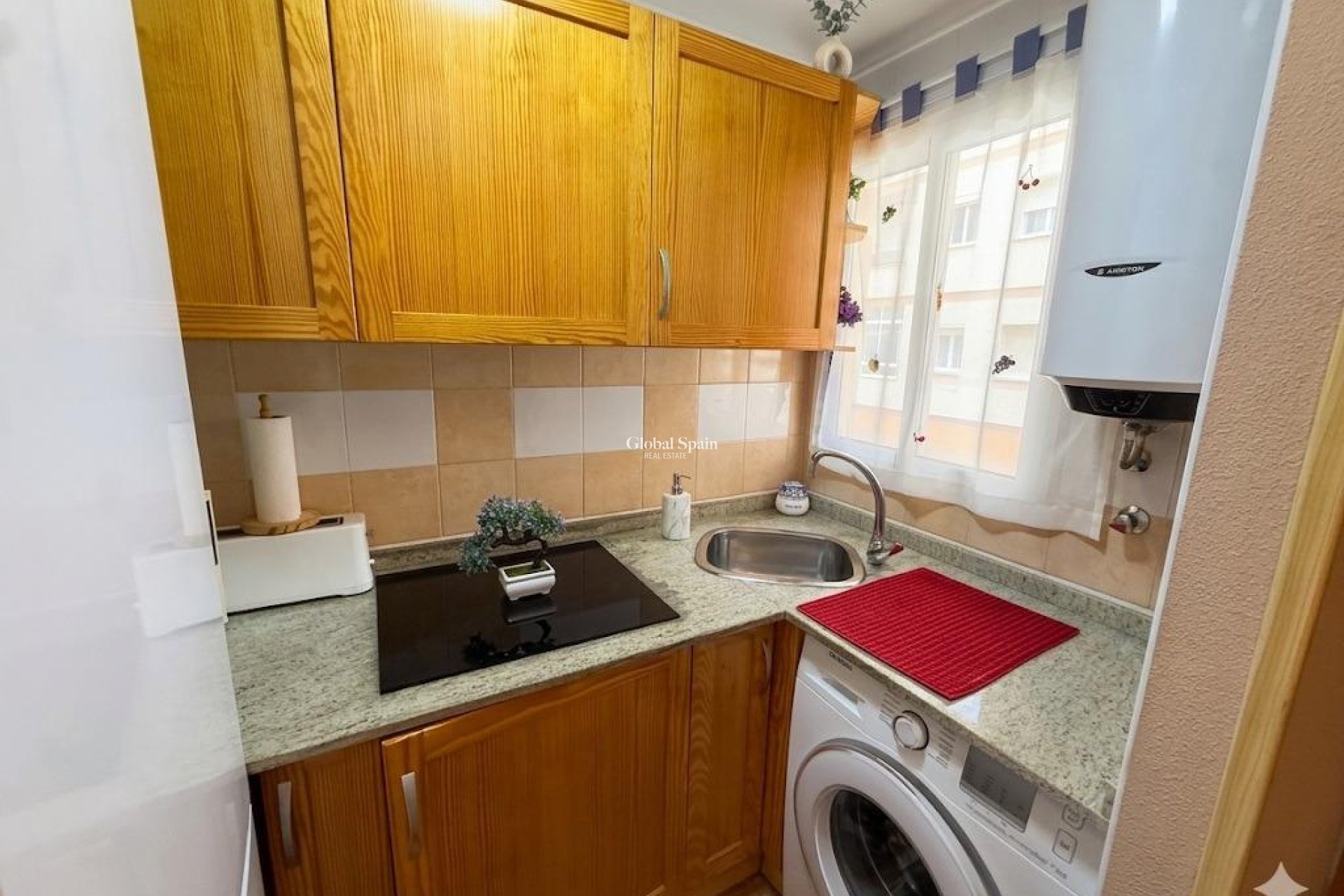 Wederverkoop - PENTHOUSE -
TORREVIEJA - Centro
