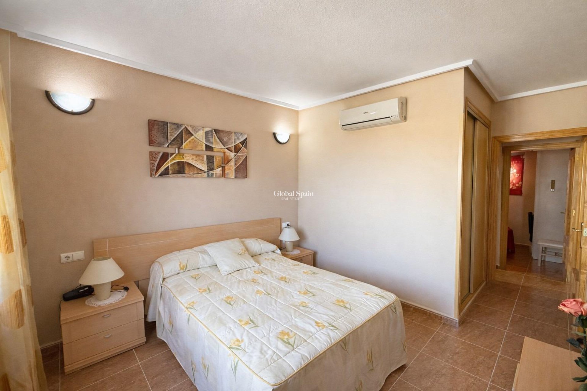 Wederverkoop - PENTHOUSE -
TORREVIEJA - Centro
