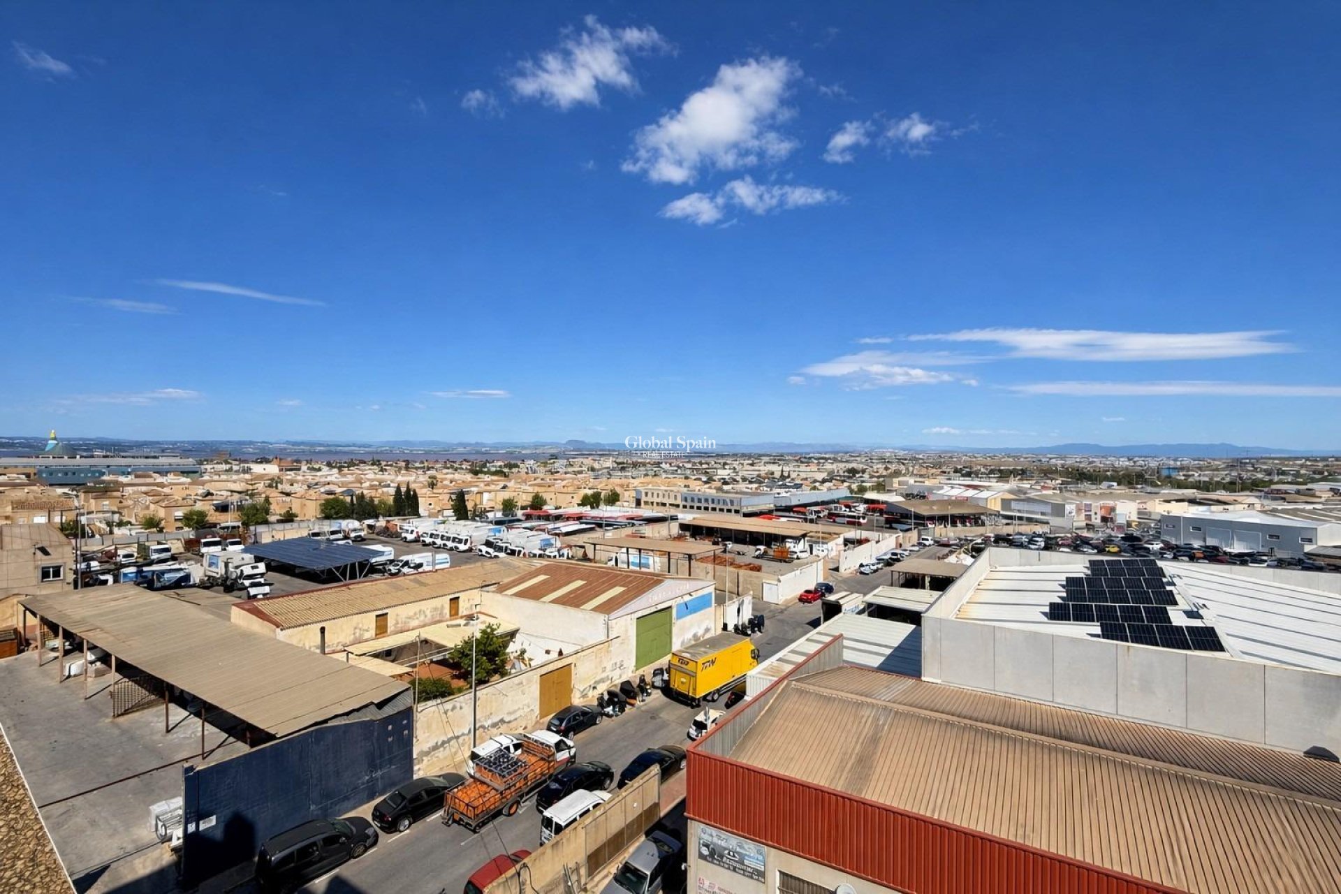 Wederverkoop - PENTHOUSE -
TORREVIEJA - Centro