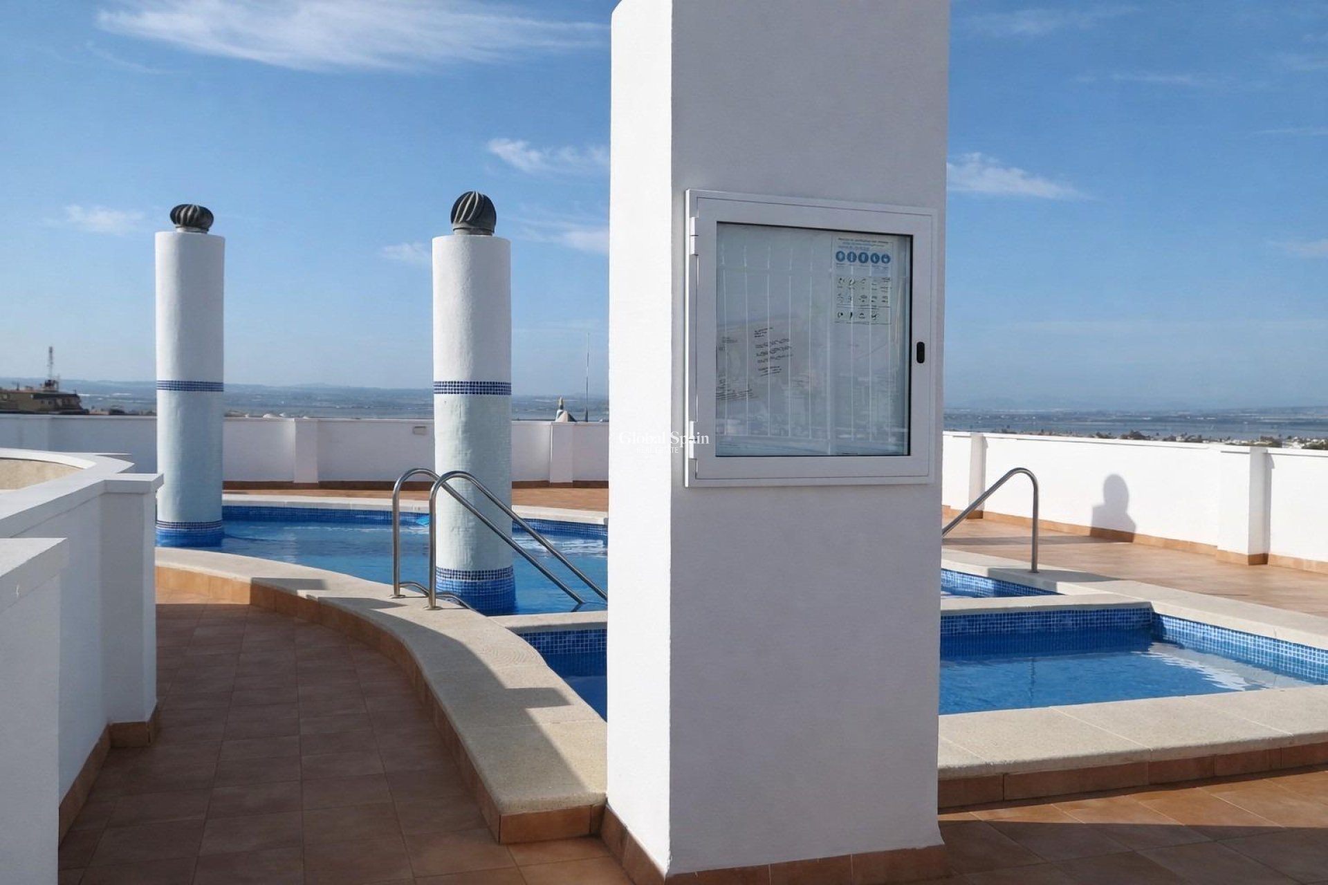 Wederverkoop - PENTHOUSE -
TORREVIEJA - Centro