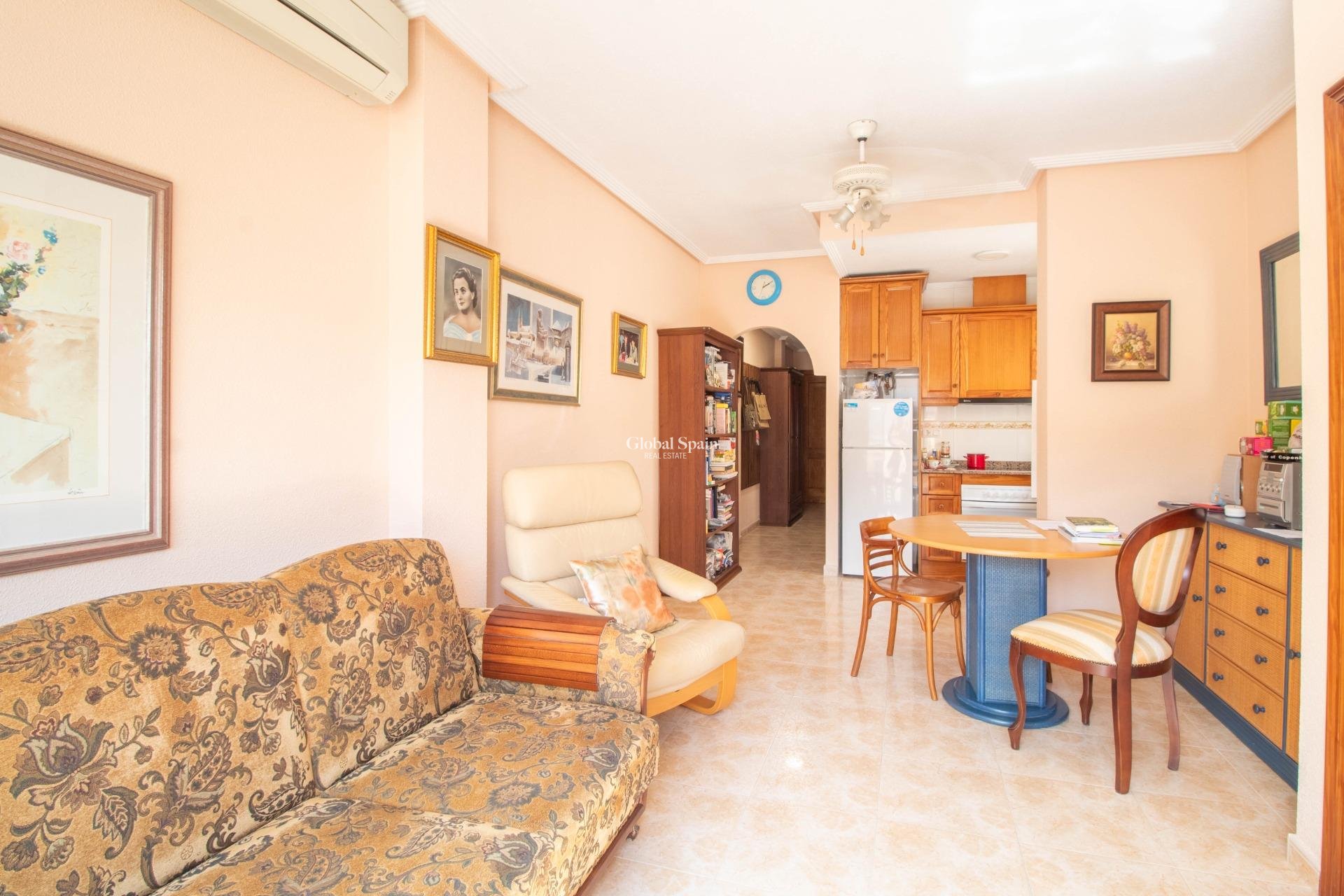 Wederverkoop - PENTHOUSE -
TORREVIEJA - Centro