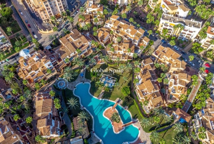 Wederverkoop - PENTHOUSE -
TORREVIEJA - Costa Blanca