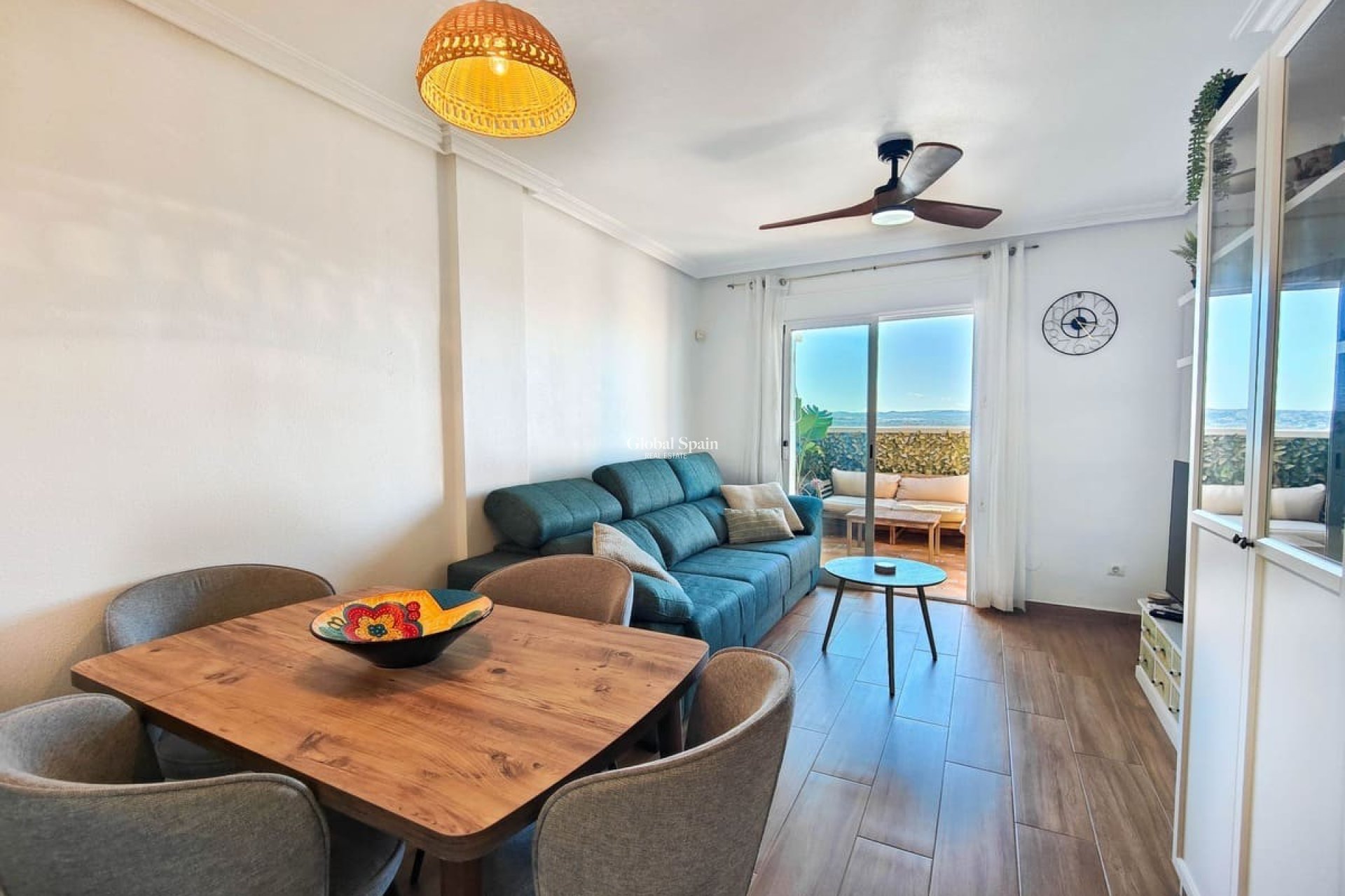 Wederverkoop - PENTHOUSE -
TORREVIEJA - Costa Blanca