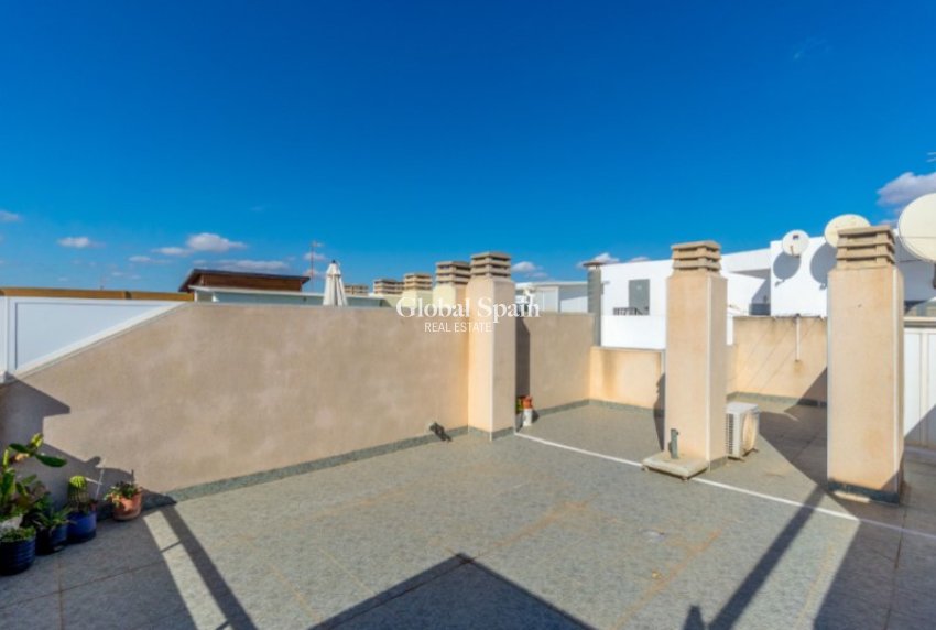 Wederverkoop - PENTHOUSE -
TORREVIEJA - Costa Blanca