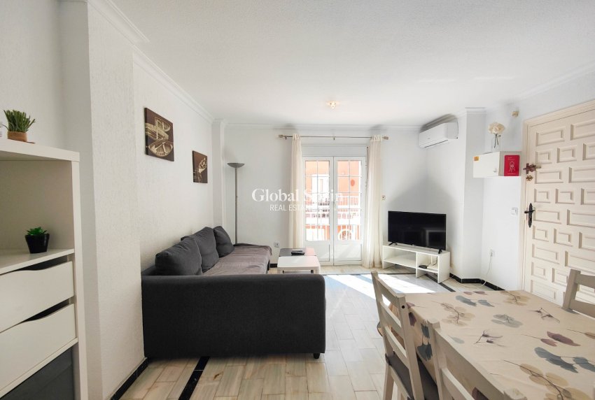 Wederverkoop - PENTHOUSE -
TORREVIEJA - Costa Blanca