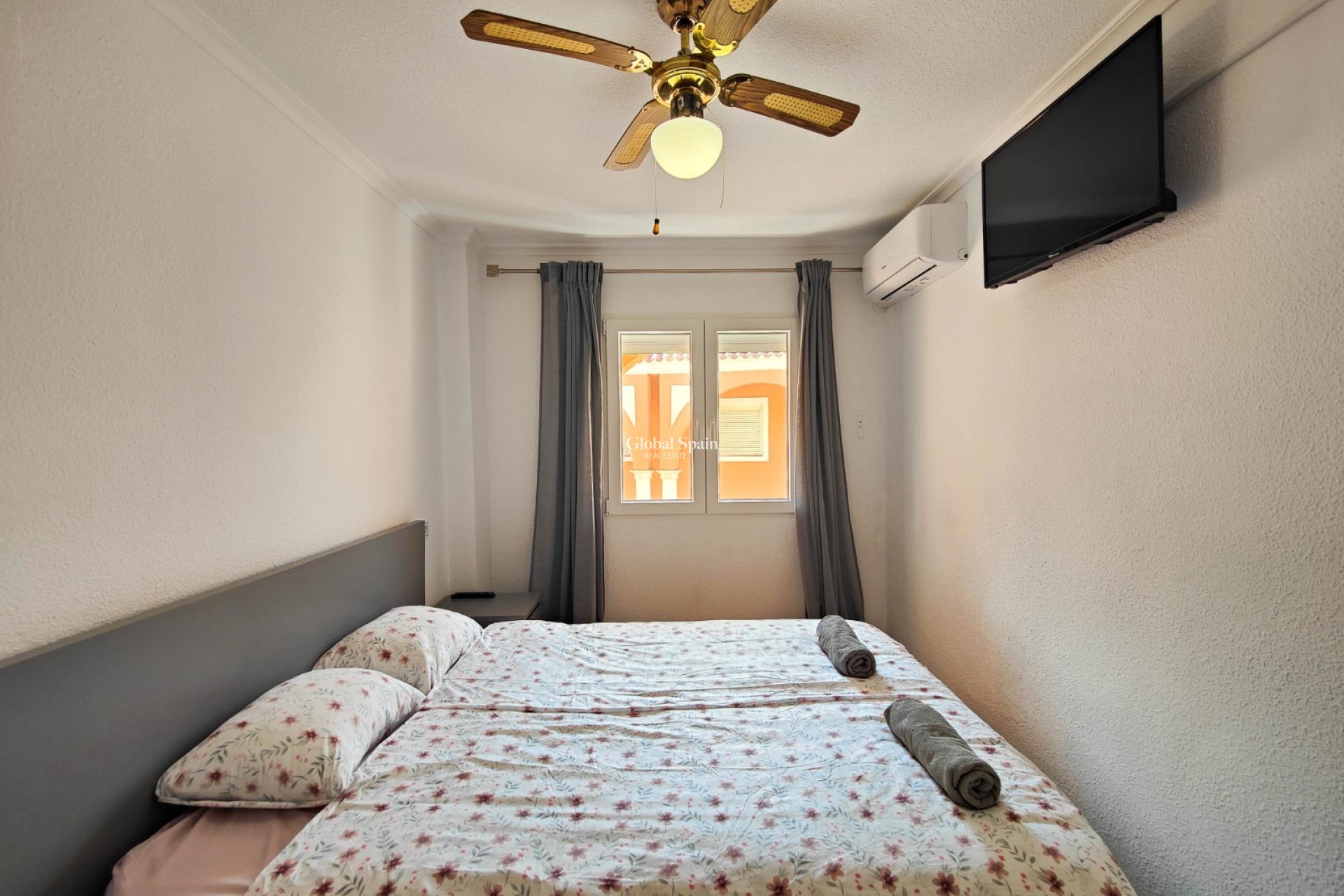 Wederverkoop - PENTHOUSE -
TORREVIEJA - Costa Blanca