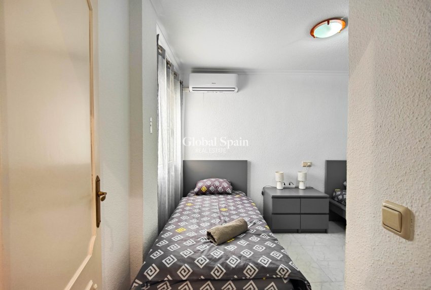 Wederverkoop - PENTHOUSE -
TORREVIEJA - Costa Blanca