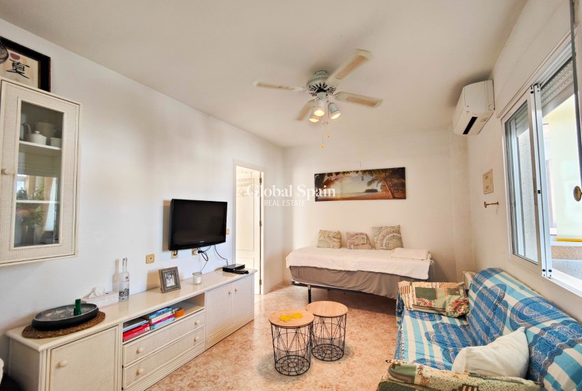 Wederverkoop - PENTHOUSE -
TORREVIEJA - Costa Blanca