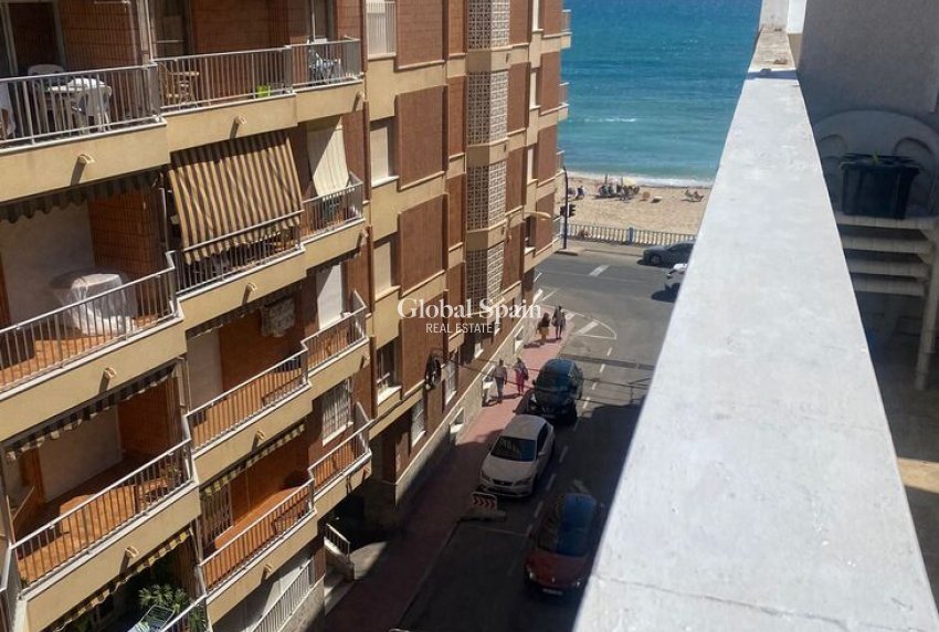 Wederverkoop - PENTHOUSE -
TORREVIEJA - Costa Blanca