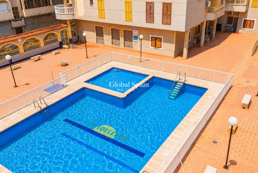 Wederverkoop - PENTHOUSE -
TORREVIEJA - Costa Blanca