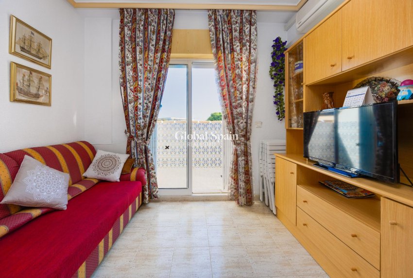 Wederverkoop - PENTHOUSE -
TORREVIEJA - Costa Blanca