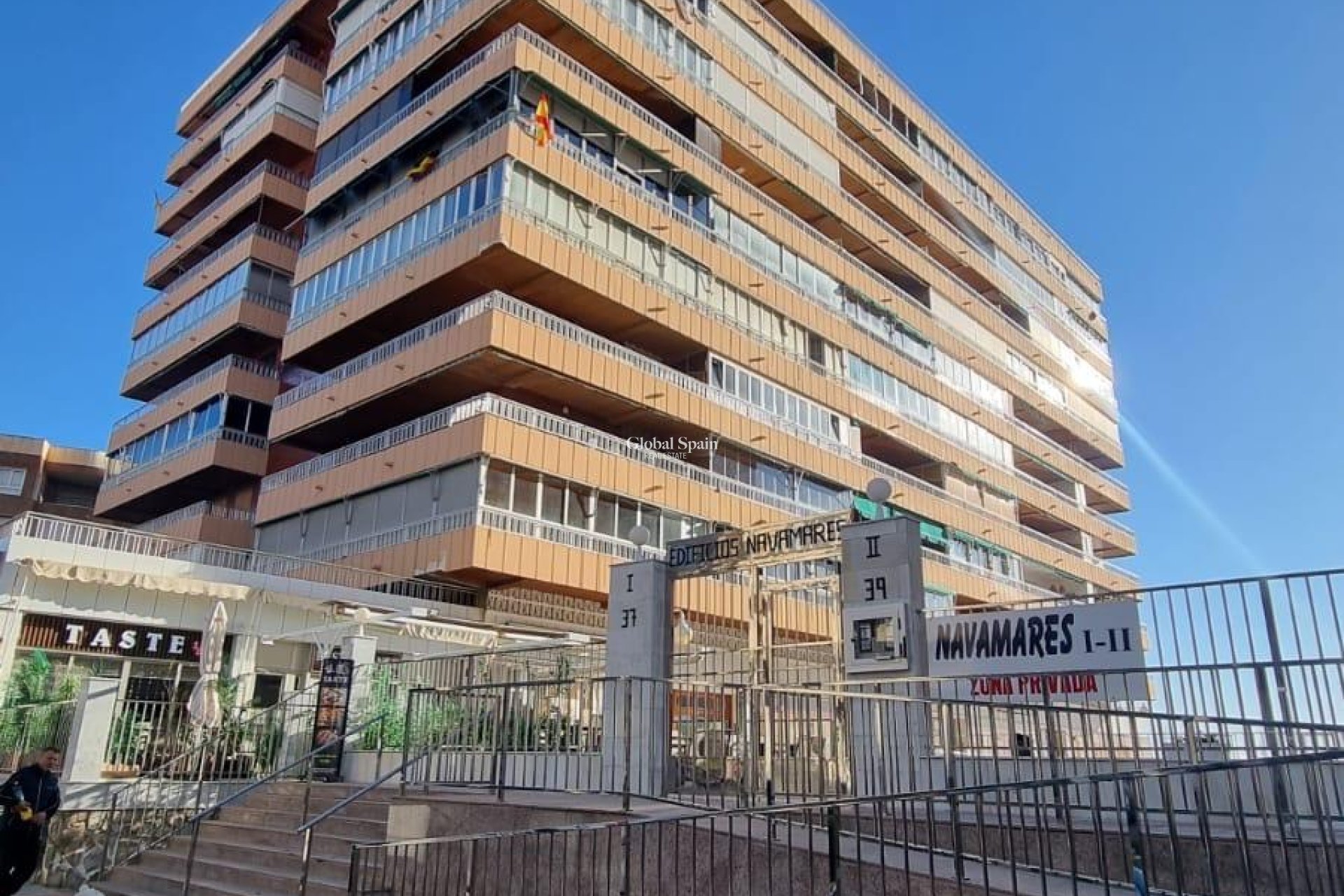 Wederverkoop - PENTHOUSE -
TORREVIEJA - El Acequión - Los Náufragos