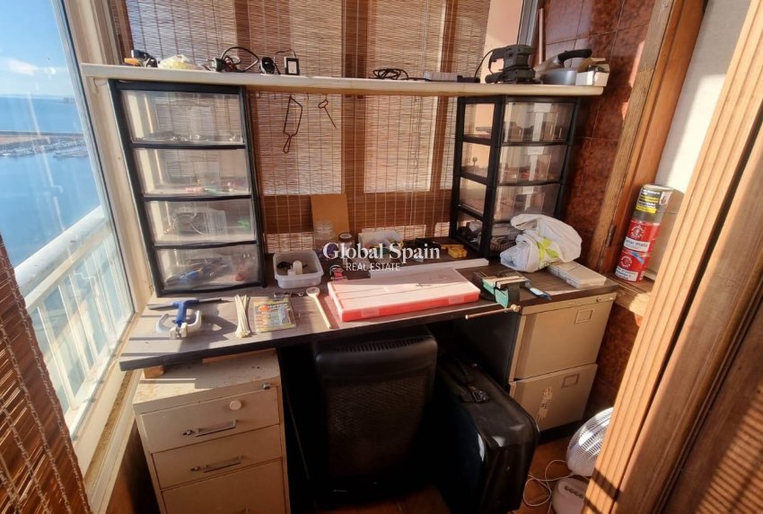 Wederverkoop - PENTHOUSE -
TORREVIEJA - El Acequión - Los Náufragos