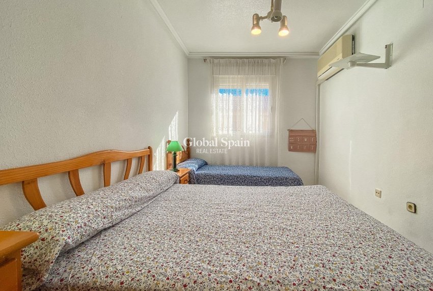 Wederverkoop - PENTHOUSE -
TORREVIEJA - El Acequión - Los Náufragos