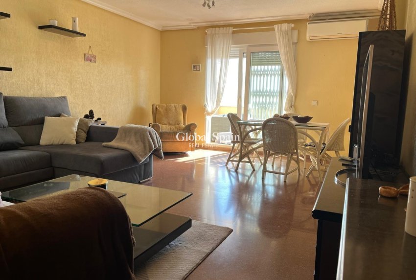 Wederverkoop - Penthouse -
TORREVIEJA - Estacion de autobuses