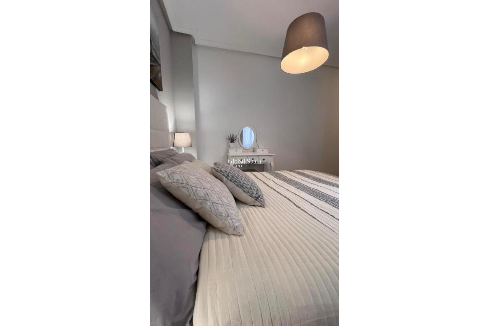 Wederverkoop - Penthouse -
TORREVIEJA - Estacion de autobuses