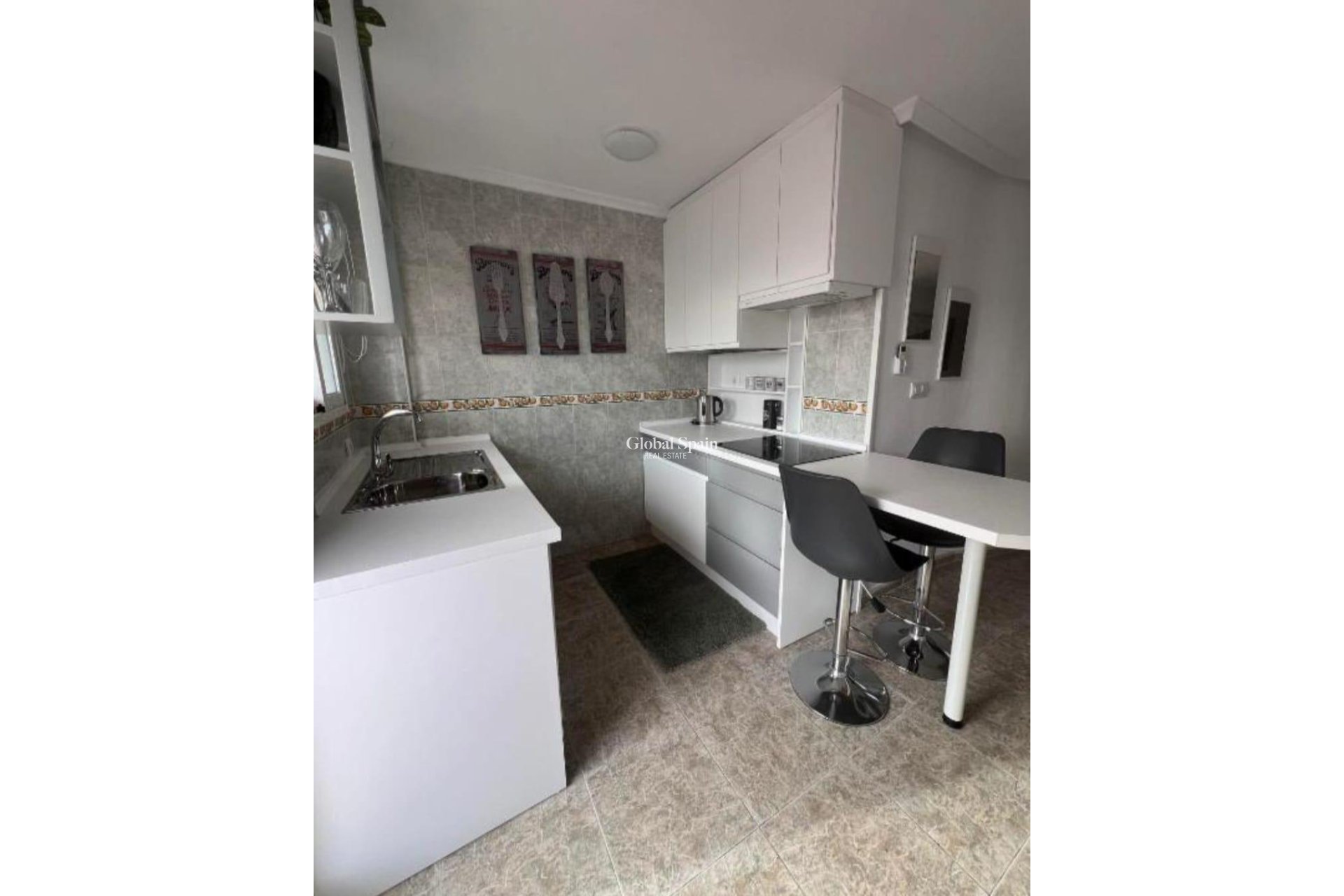 Wederverkoop - Penthouse -
TORREVIEJA - Estacion de autobuses