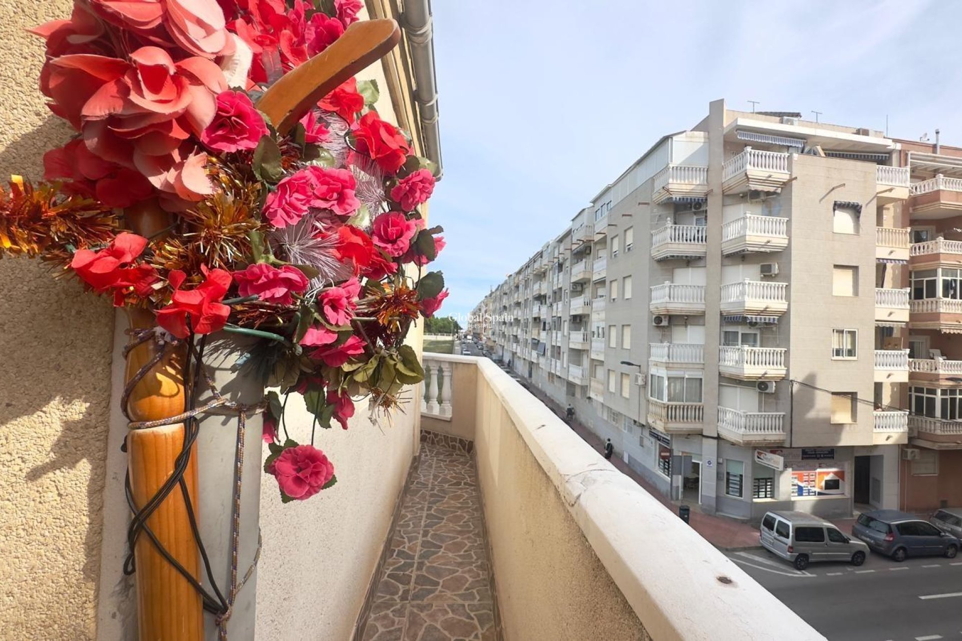 Wederverkoop - PENTHOUSE -
TORREVIEJA - Estacion de autobuses