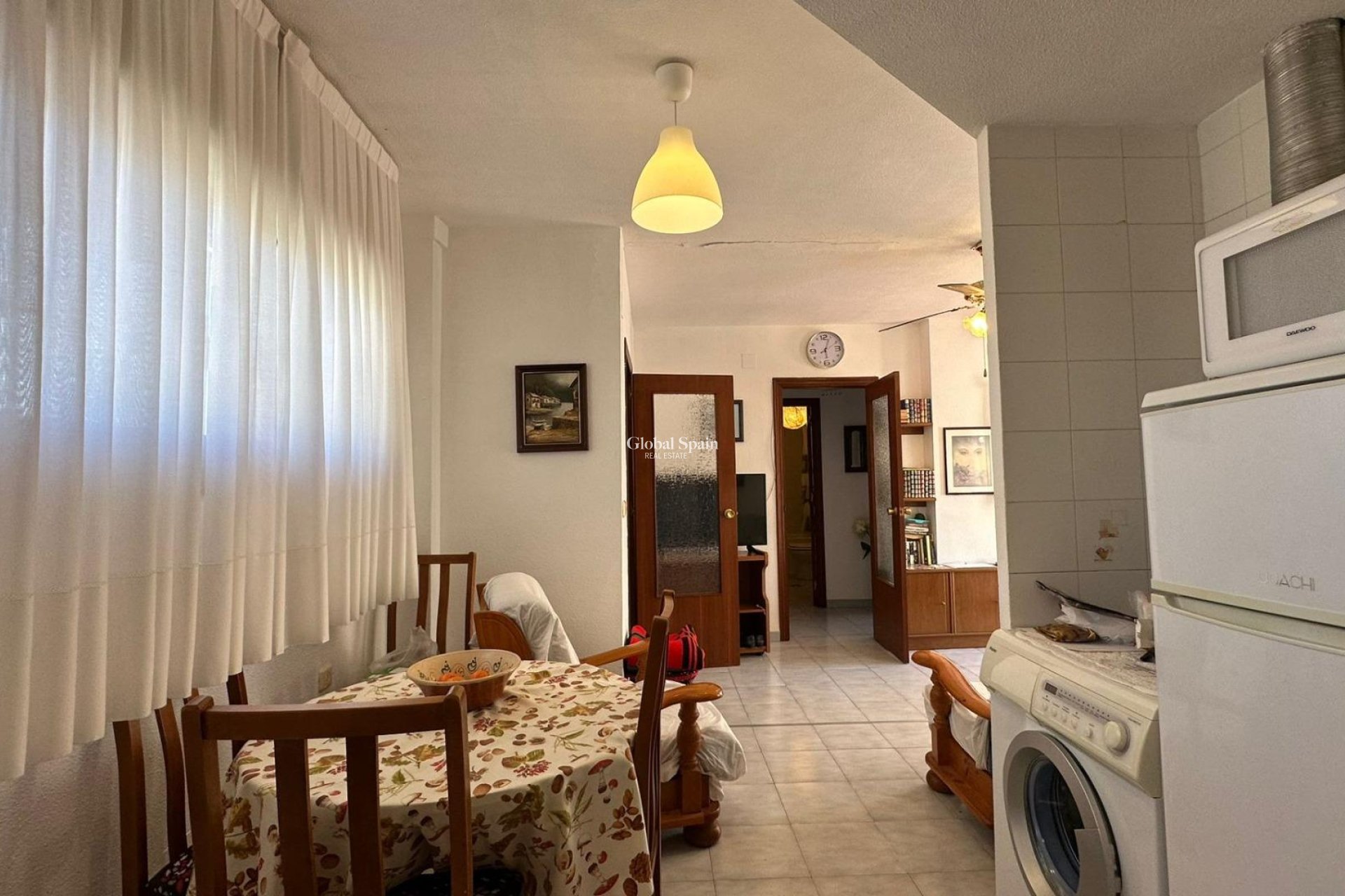 Wederverkoop - PENTHOUSE -
TORREVIEJA - Estacion de autobuses