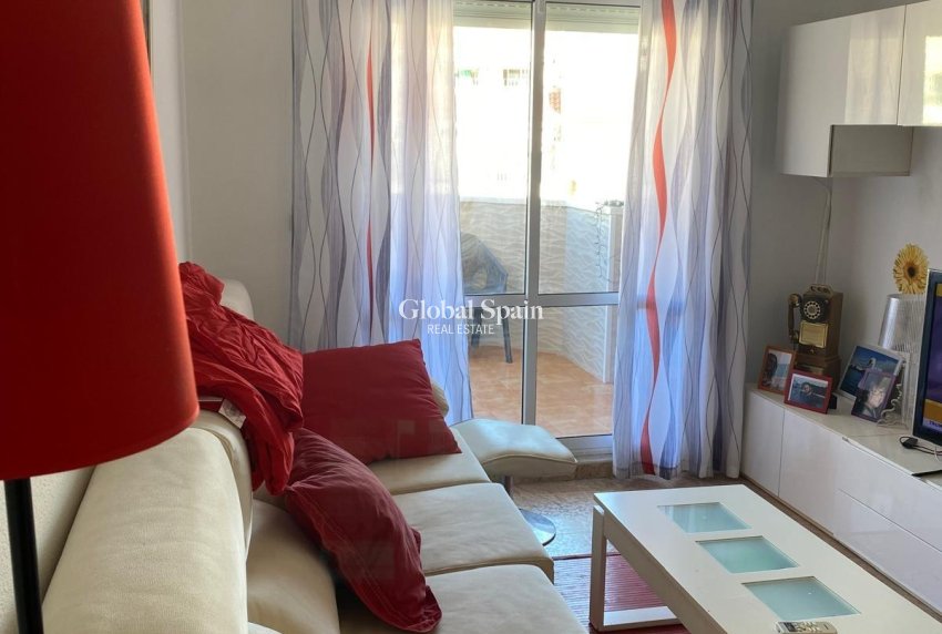 Wederverkoop - PENTHOUSE -
TORREVIEJA - Estacion de autobuses