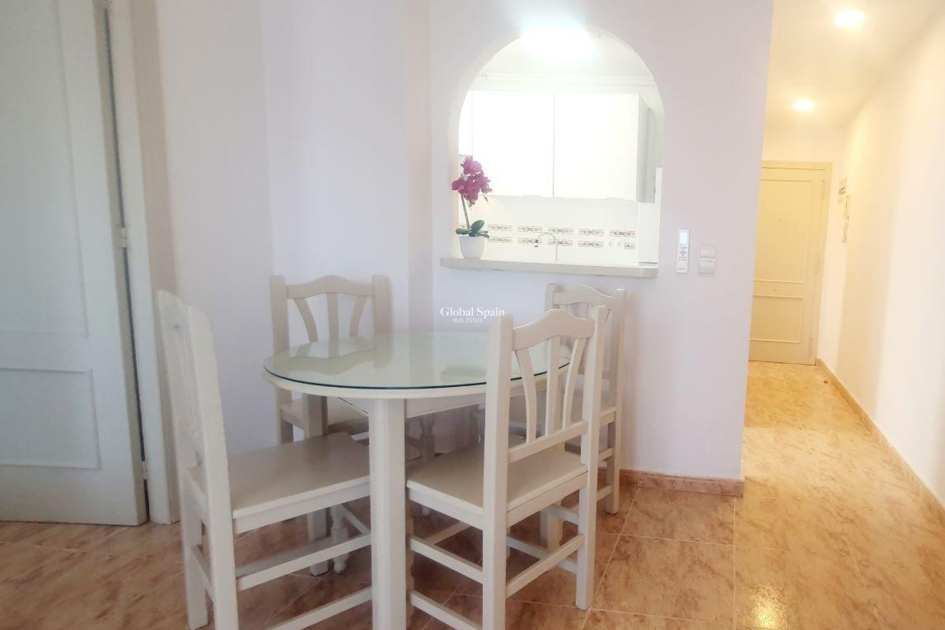 Wederverkoop - PENTHOUSE -
TORREVIEJA - Estacion de autobuses