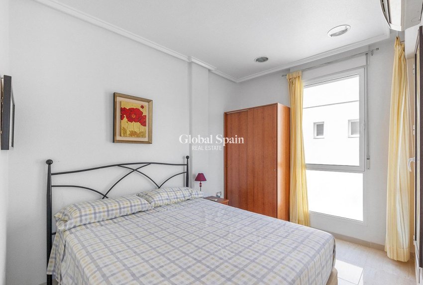 Wederverkoop - PENTHOUSE -
TORREVIEJA - Estacion de autobuses