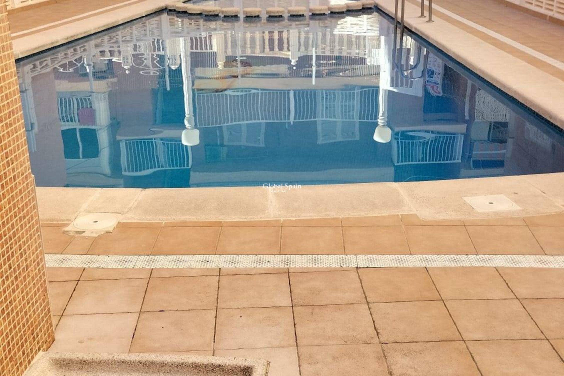 Wederverkoop - PENTHOUSE -
TORREVIEJA - La Mata pueblo