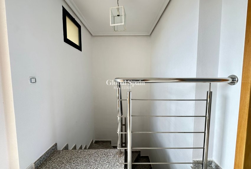 Wederverkoop - Penthouse -
TORREVIEJA - La Veleta