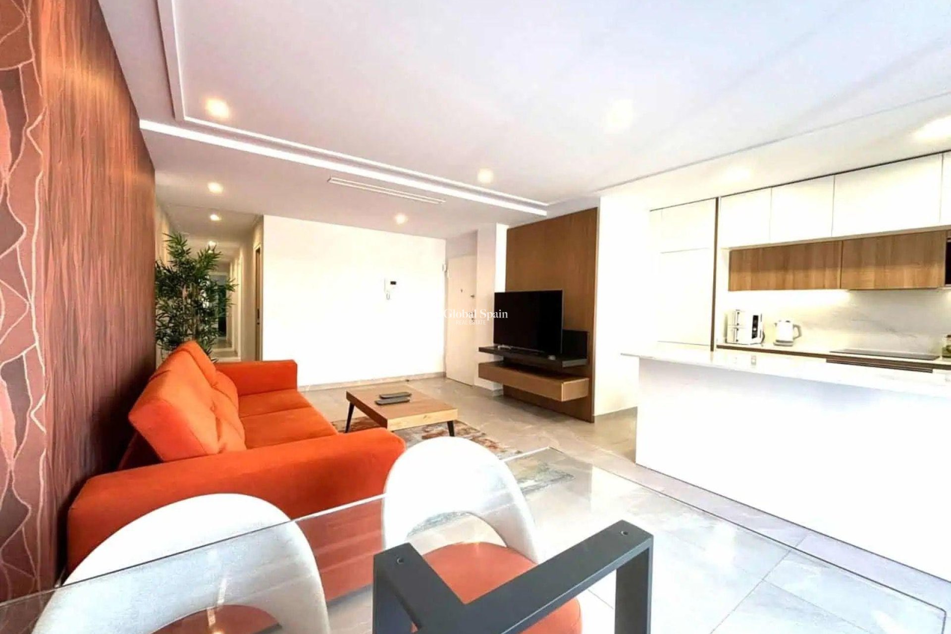 Wederverkoop - PENTHOUSE -
TORREVIEJA - Las Piscinas Naturales