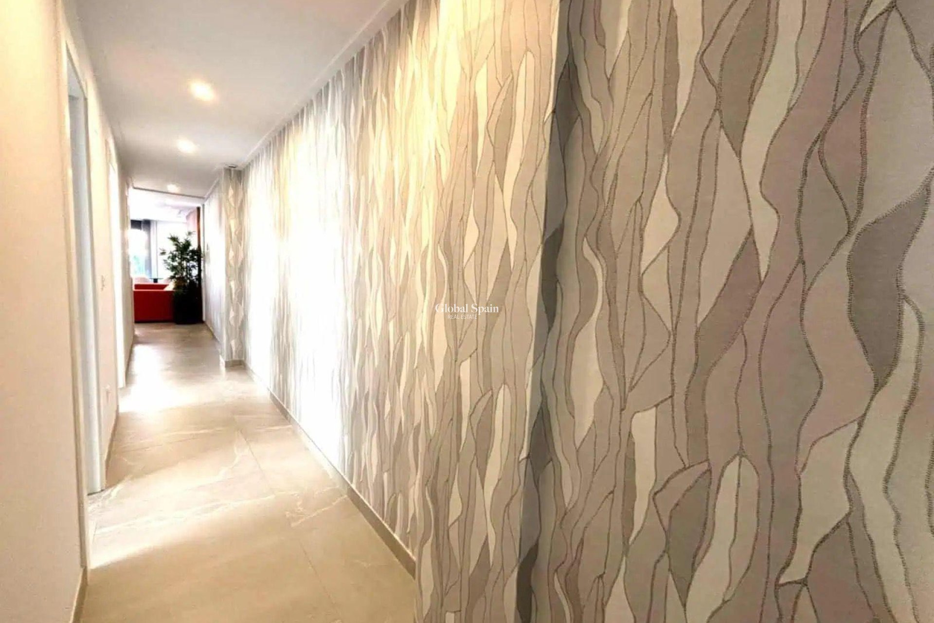 Wederverkoop - PENTHOUSE -
TORREVIEJA - Las Piscinas Naturales