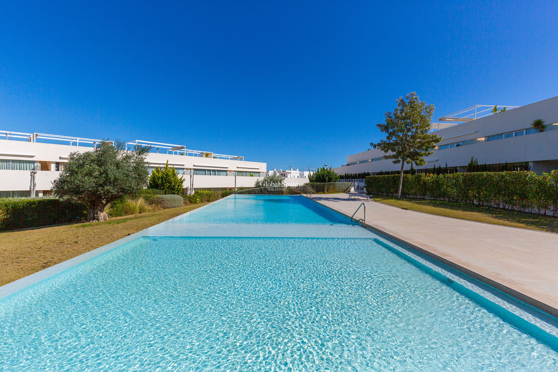 Wederverkoop - PENTHOUSE -
TORREVIEJA - LOS BALCONES - LOS ALTOS