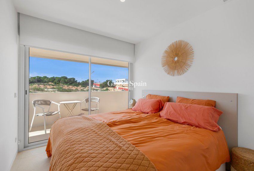 Wederverkoop - PENTHOUSE -
TORREVIEJA - LOS BALCONES - LOS ALTOS
