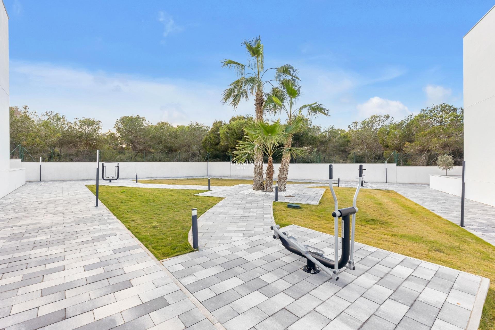Wederverkoop - PENTHOUSE -
TORREVIEJA - LOS BALCONES - LOS ALTOS