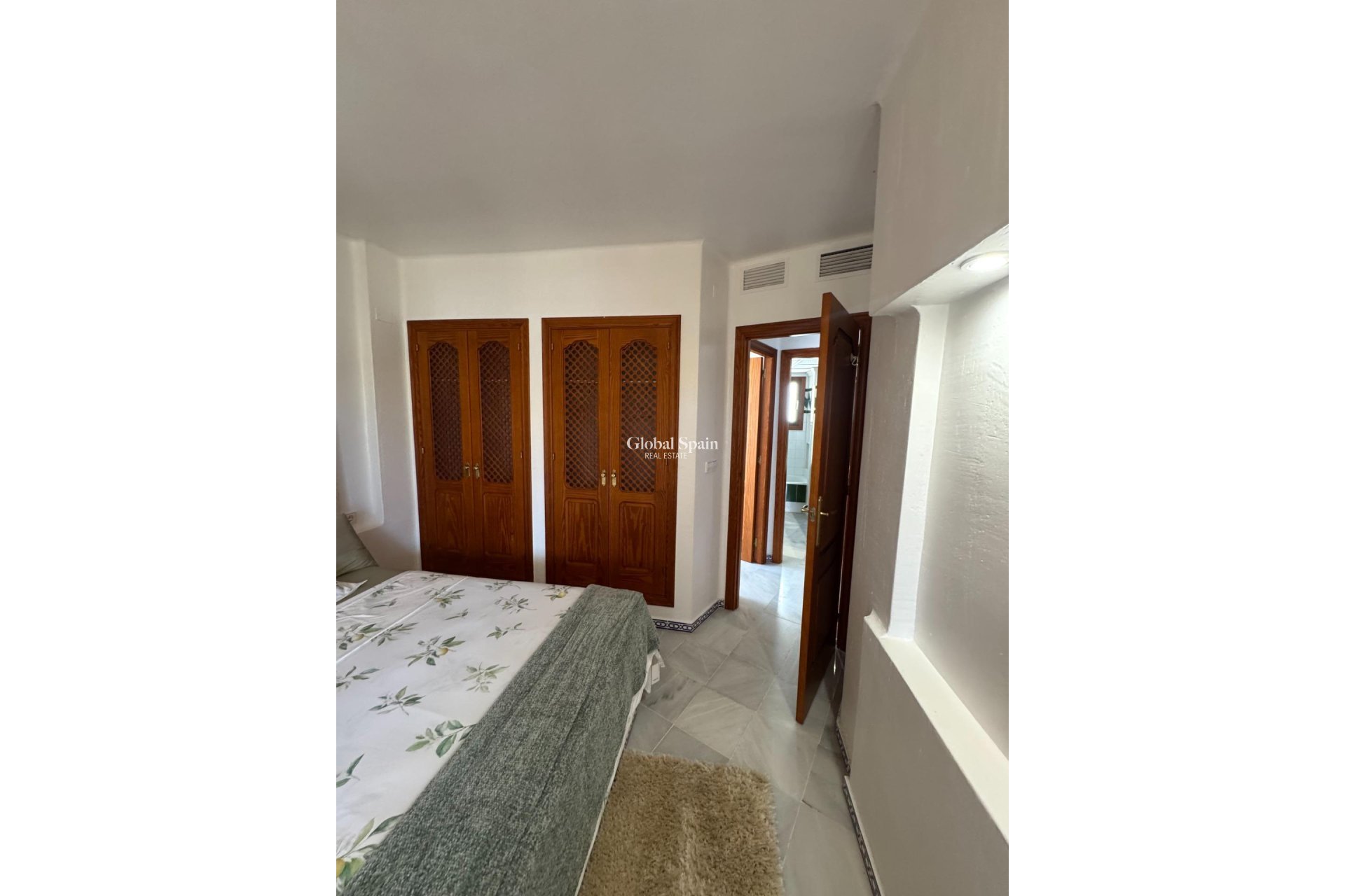 Wederverkoop - PENTHOUSE -
TORREVIEJA - Los Frutales