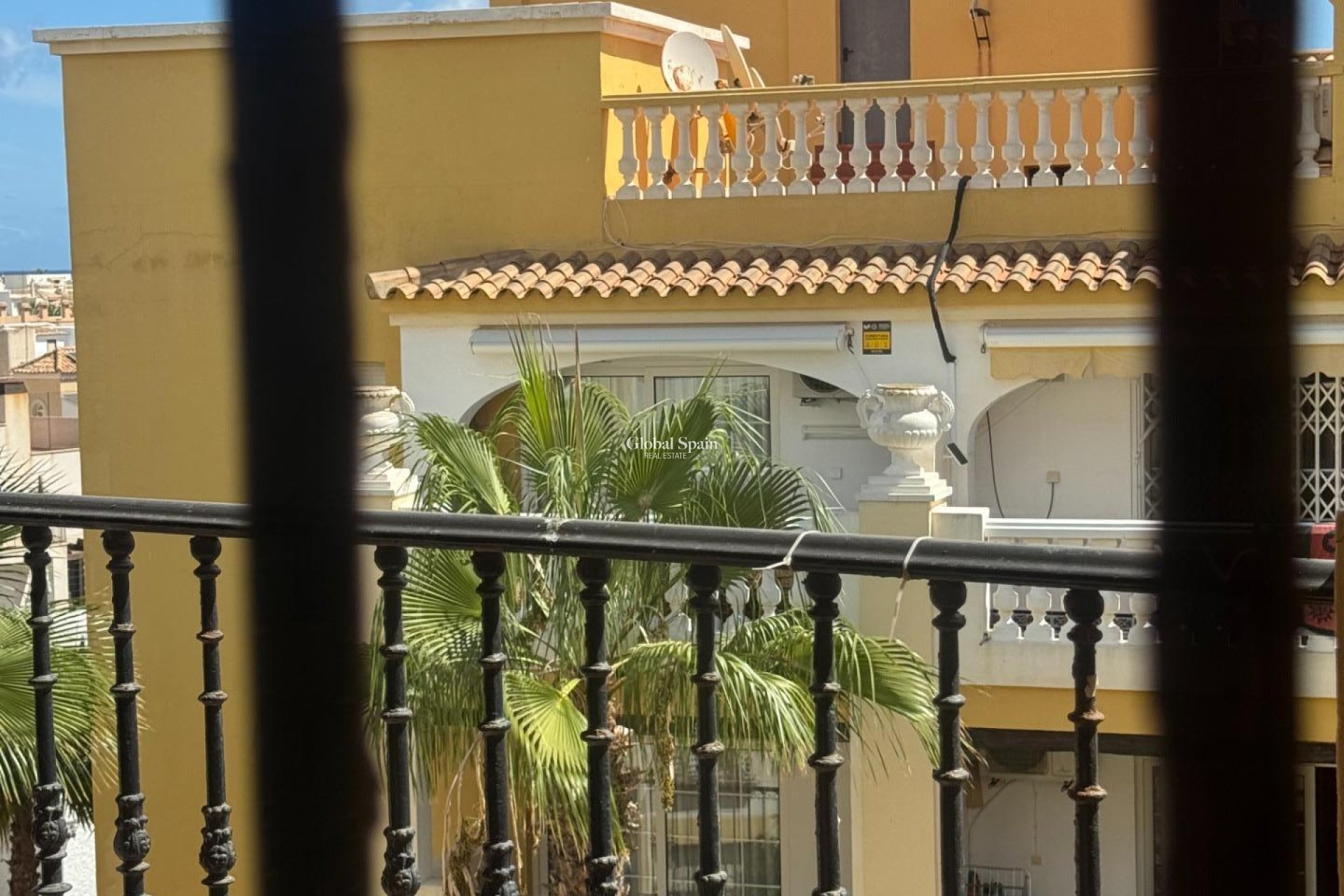 Wederverkoop - PENTHOUSE -
TORREVIEJA - Los Frutales