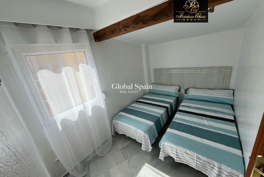 Wederverkoop - PENTHOUSE -
TORREVIEJA - Los Frutales