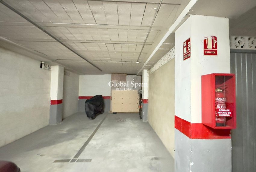 Wederverkoop - PENTHOUSE -
TORREVIEJA - Parque de las Naciones