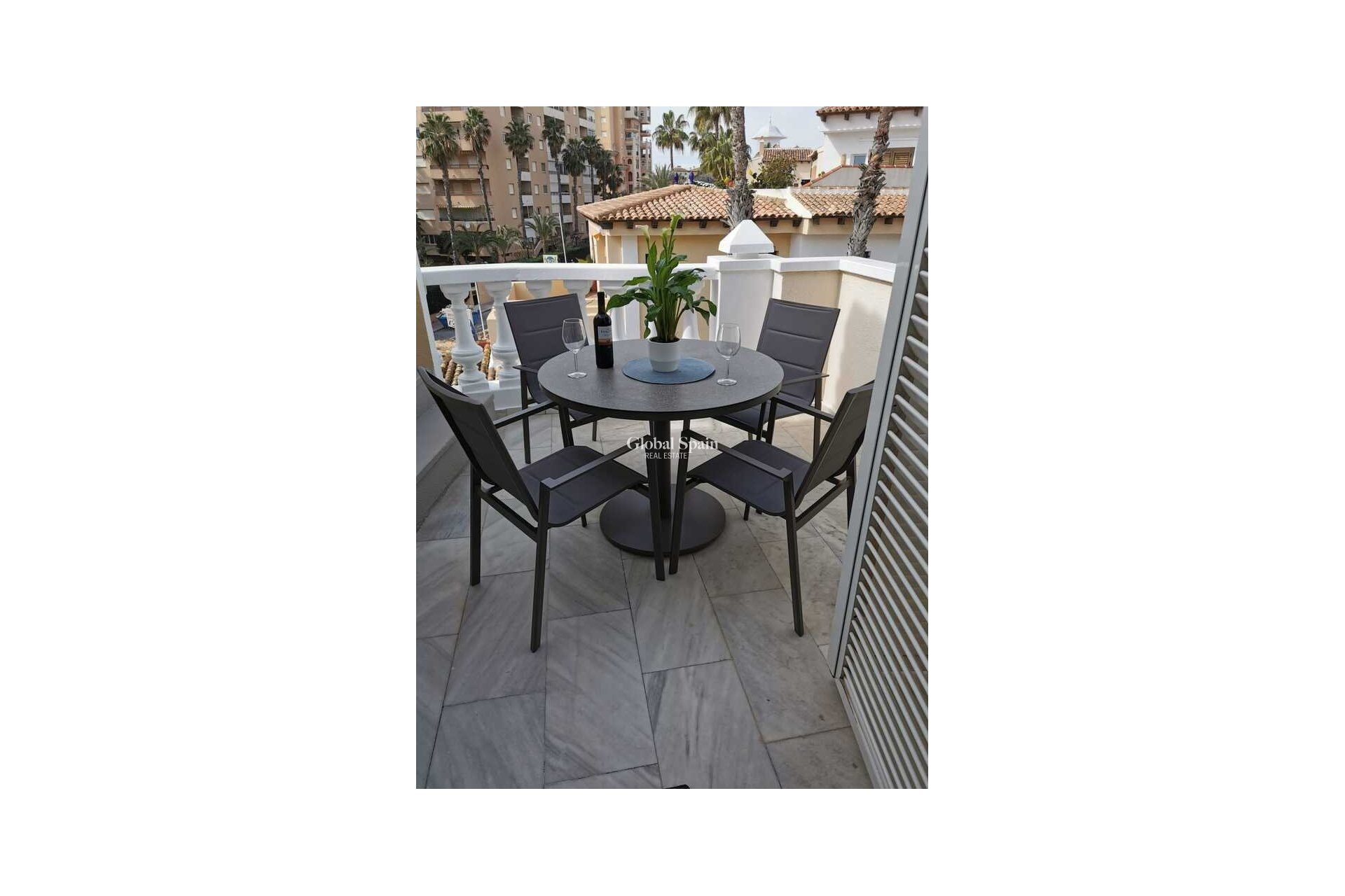 Wederverkoop - PENTHOUSE -
TORREVIEJA - Playa de los Locos