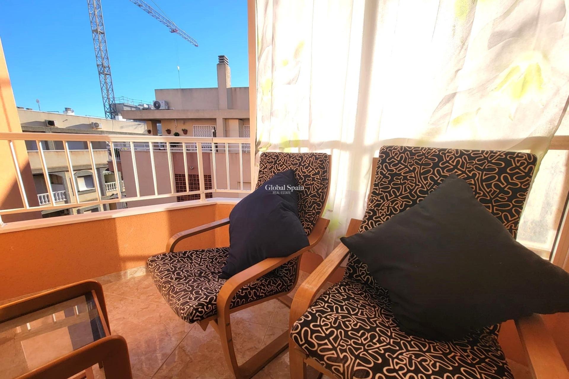 Wederverkoop - PENTHOUSE -
TORREVIEJA - Playa de los Locos