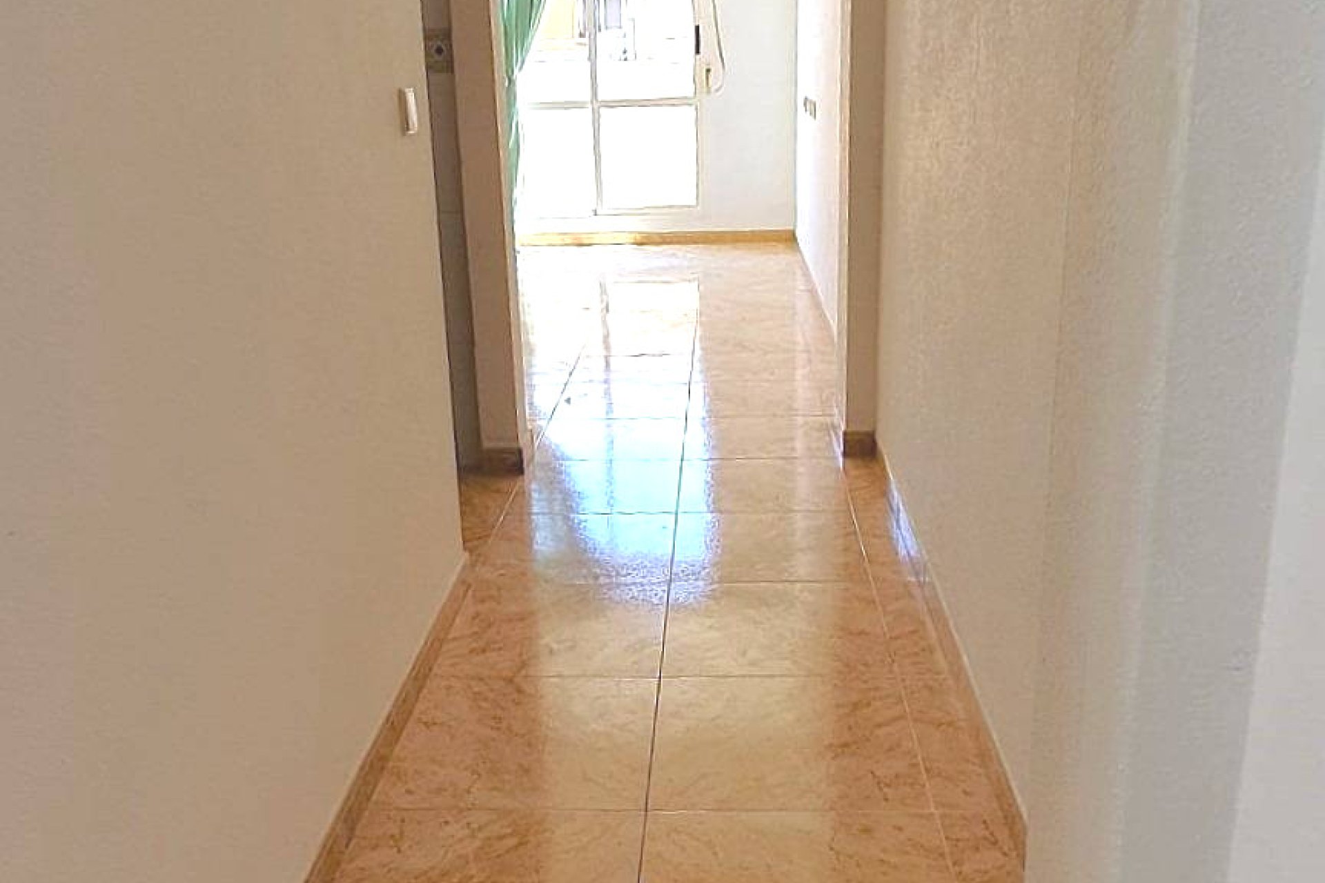 Wederverkoop - PENTHOUSE -
TORREVIEJA - Playa de los Locos