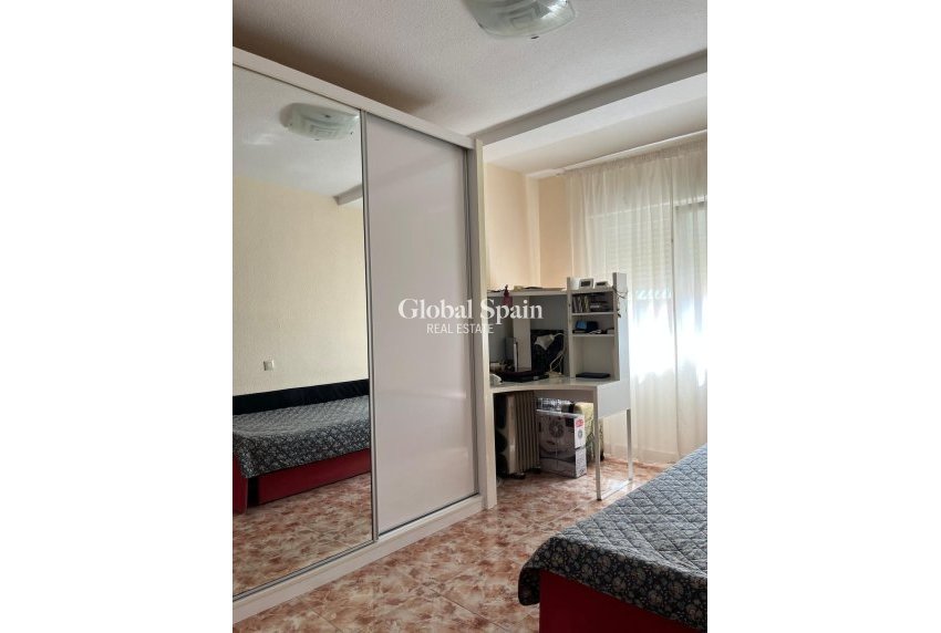 Wederverkoop - Penthouse -
TORREVIEJA - Playa del Cura