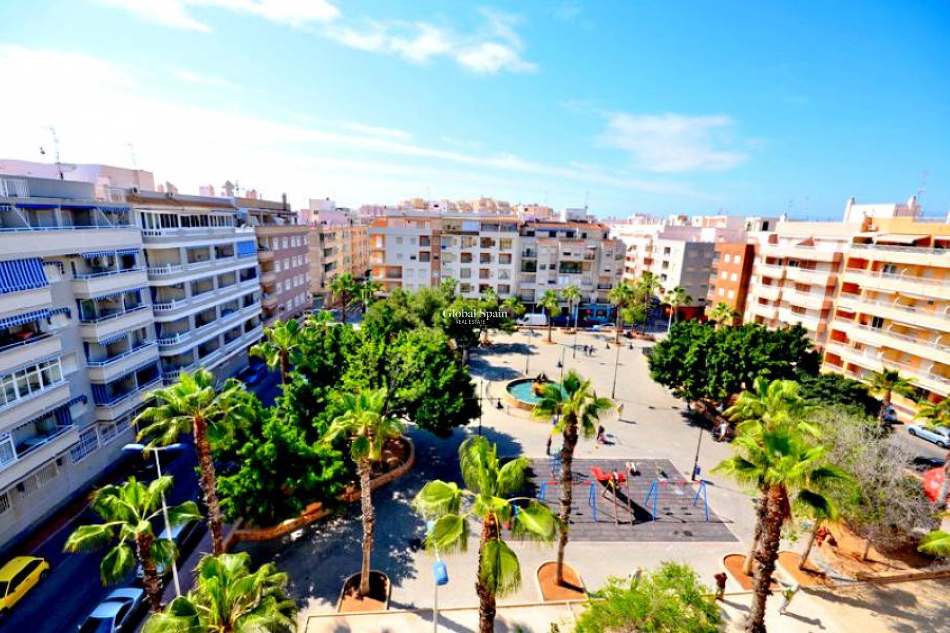 Wederverkoop - PENTHOUSE -
TORREVIEJA - Playa del Cura