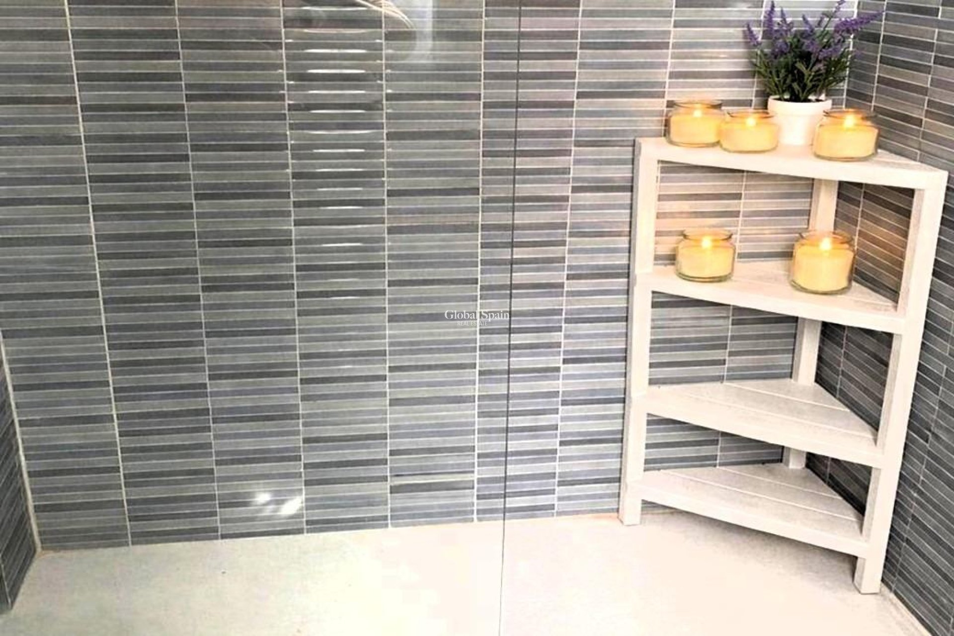 Wederverkoop - PENTHOUSE -
TORREVIEJA - Playa del Cura