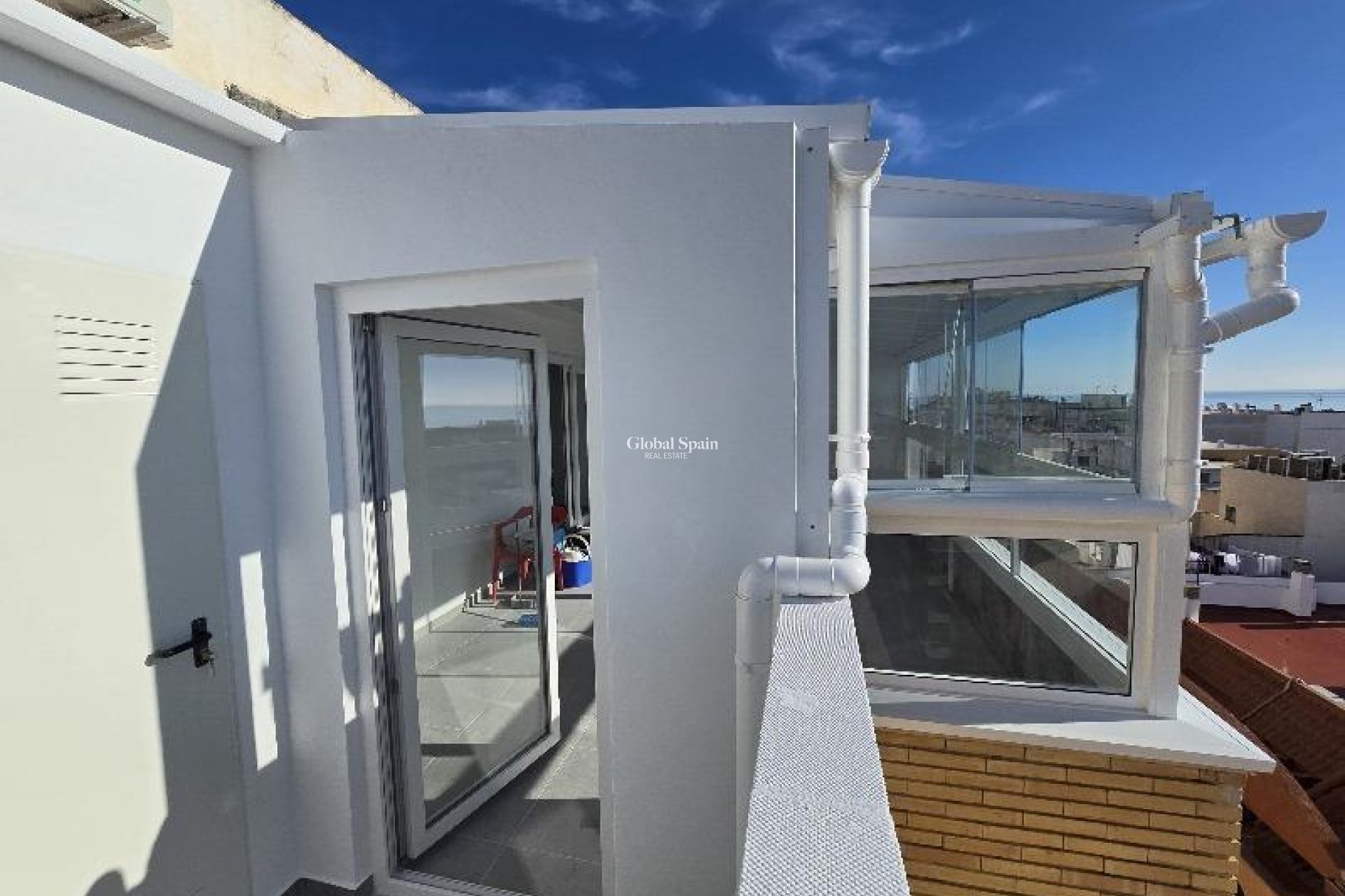Wederverkoop - PENTHOUSE -
TORREVIEJA - Playa del Cura