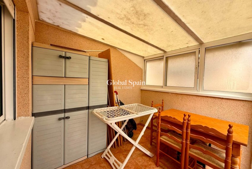 Wederverkoop - PENTHOUSE -
TORREVIEJA - Playa del Cura