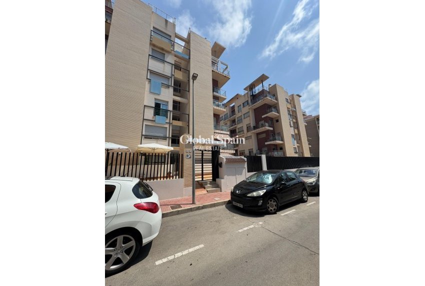 Wederverkoop - Penthouse -
TORREVIEJA - Punta Prima